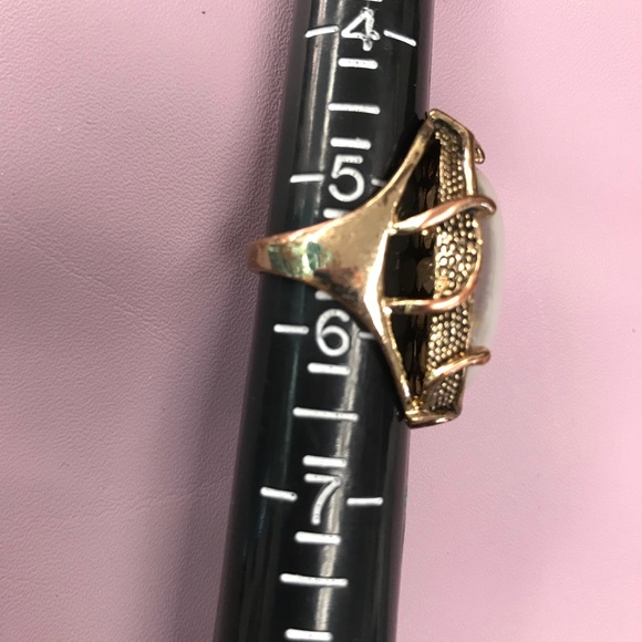 Ring - Picture 5 of 5